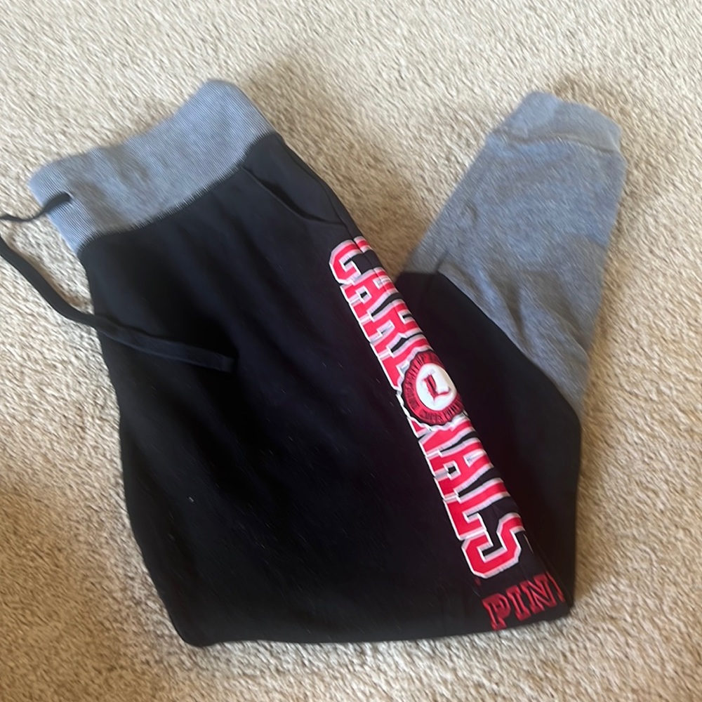 Pink Victoria’s Secret Louisville Cardinals jogging pants size small